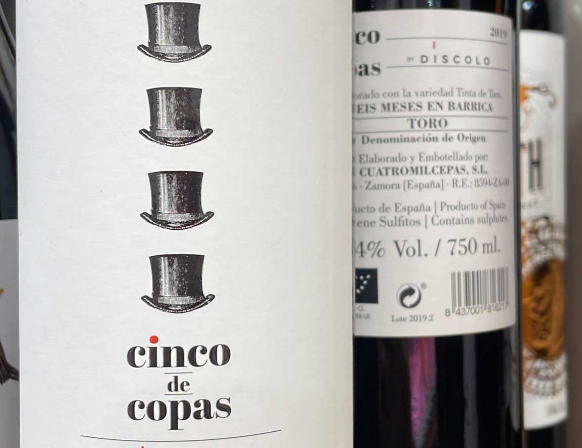vino cinco copas